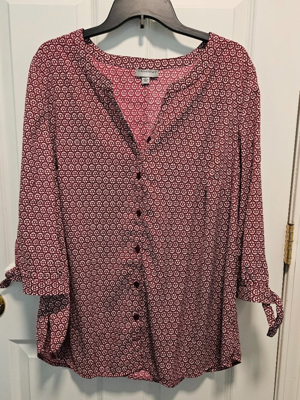 Catherines Plus Size 0X Burgundy White Print Button Front Tie Sleeve Blouse